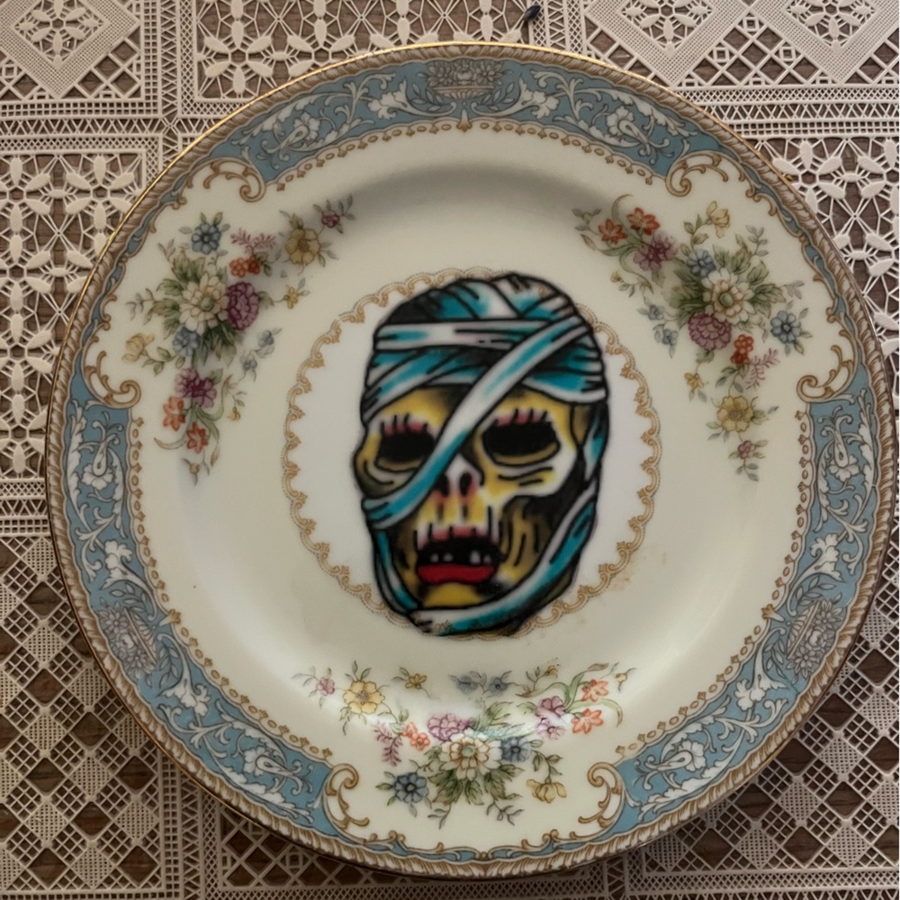 Vintage plate
